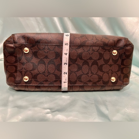 COACH - Signature Brown Leather Satchel limited edition runway Model - Picture 15 of 15